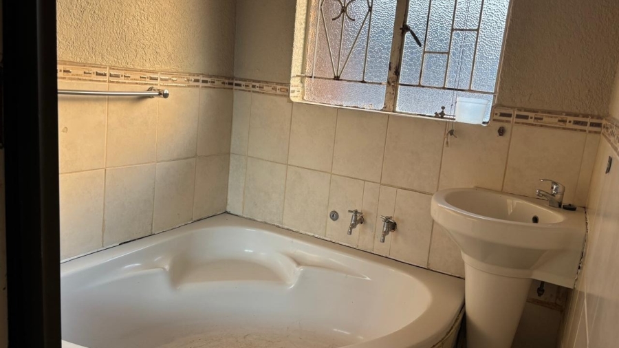 3 Bedroom Property for Sale in Boitekong Ext 3 North West